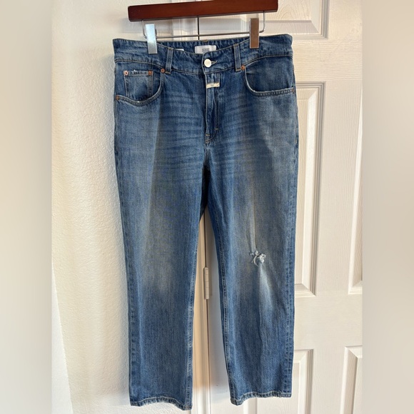 Closed Denim - Closed Distressed‎ Straight Leg Jeans Size 29